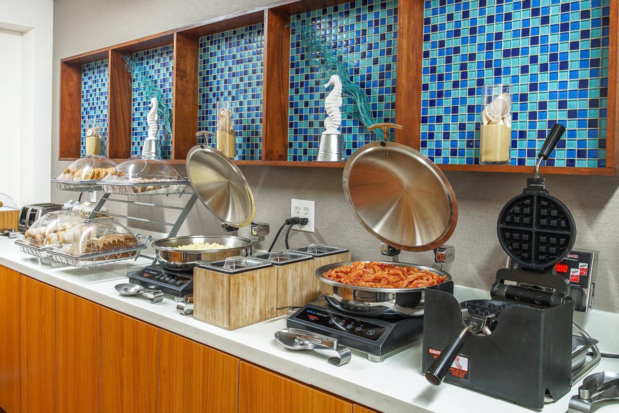 Springhill Suites By Marriott Savannah Midtown Екстериор снимка