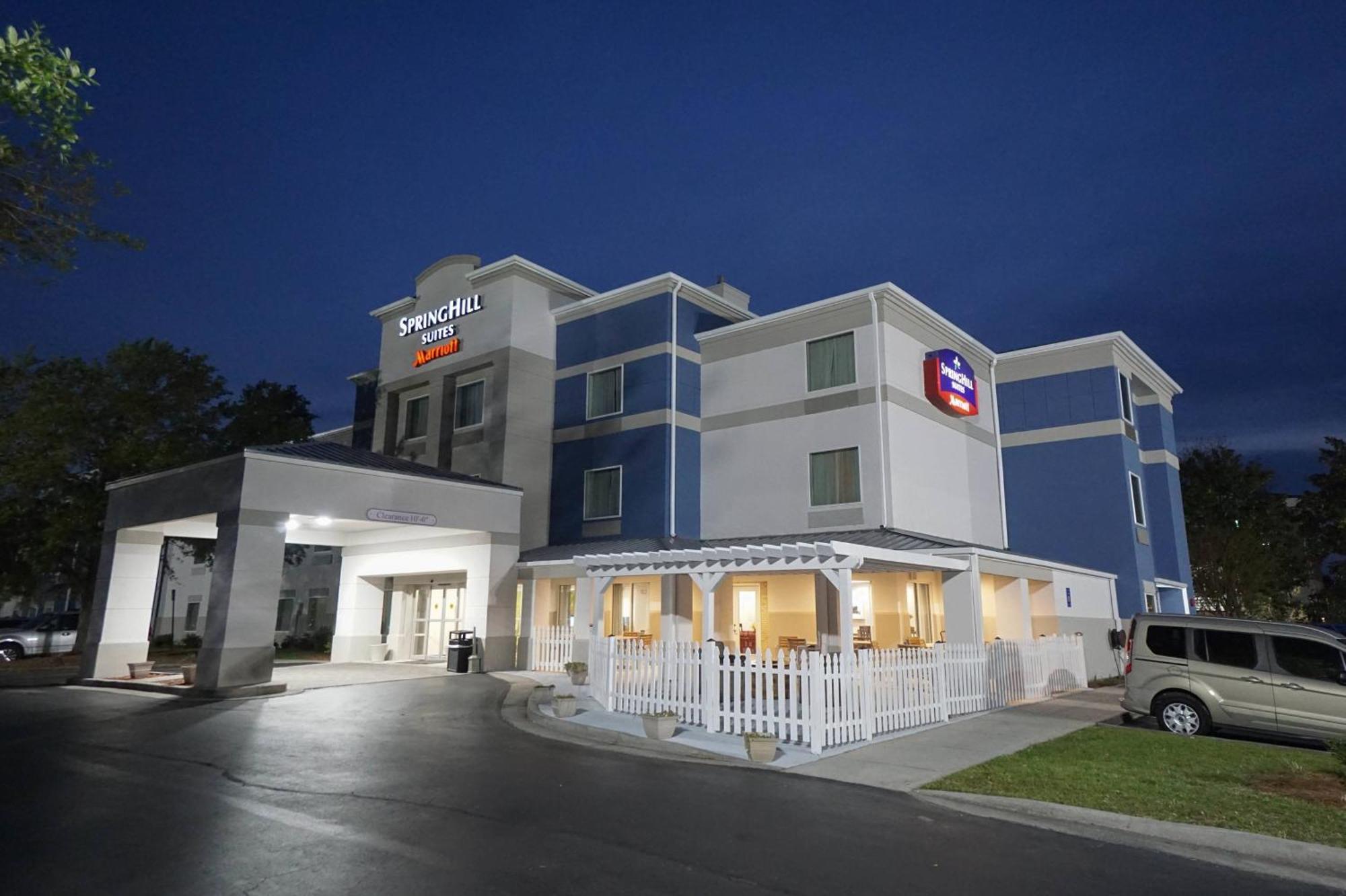 Springhill Suites By Marriott Savannah Midtown Екстериор снимка