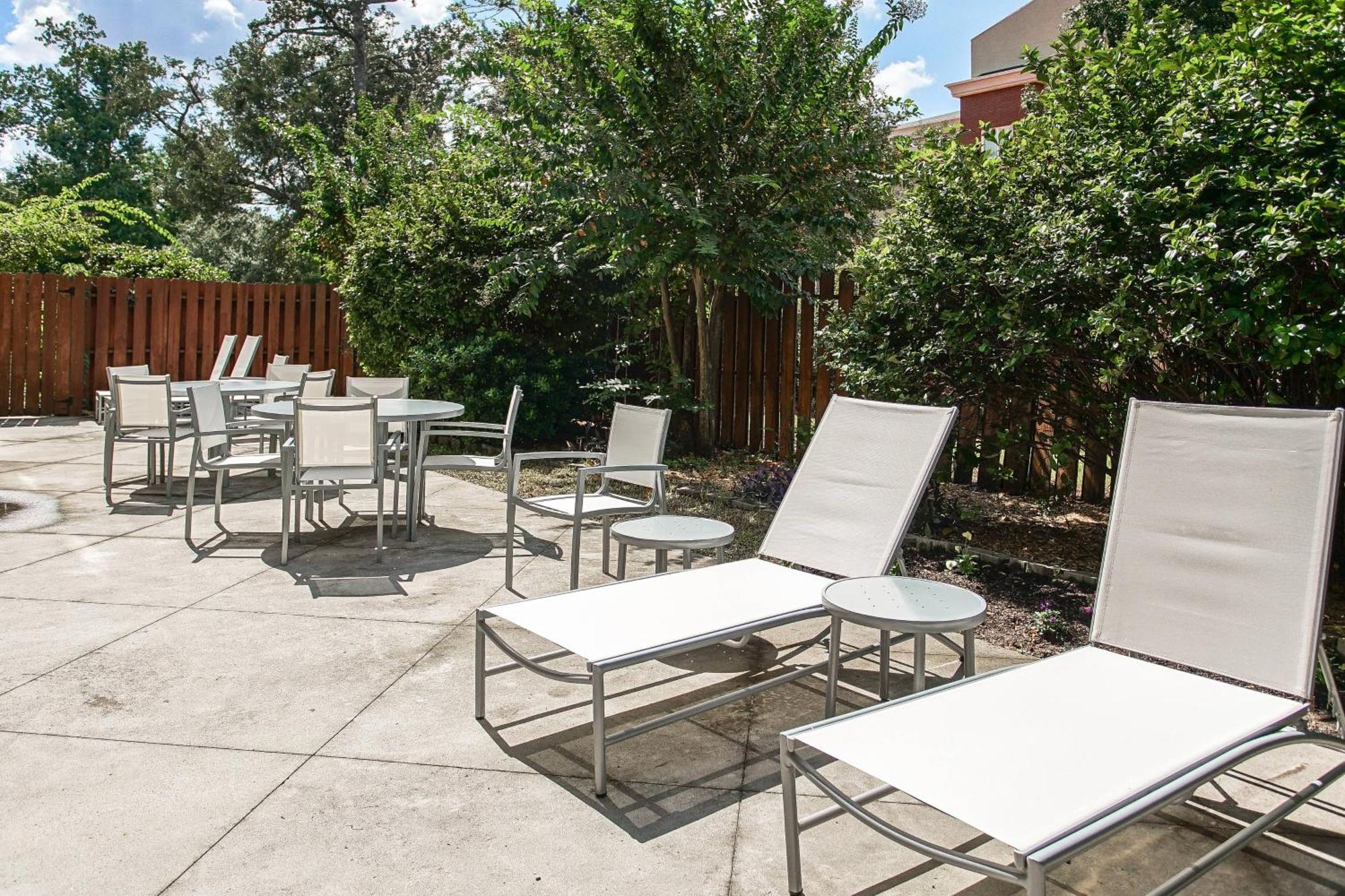 Springhill Suites By Marriott Savannah Midtown Екстериор снимка