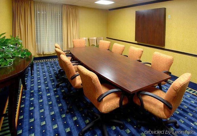 Springhill Suites By Marriott Savannah Midtown Екстериор снимка